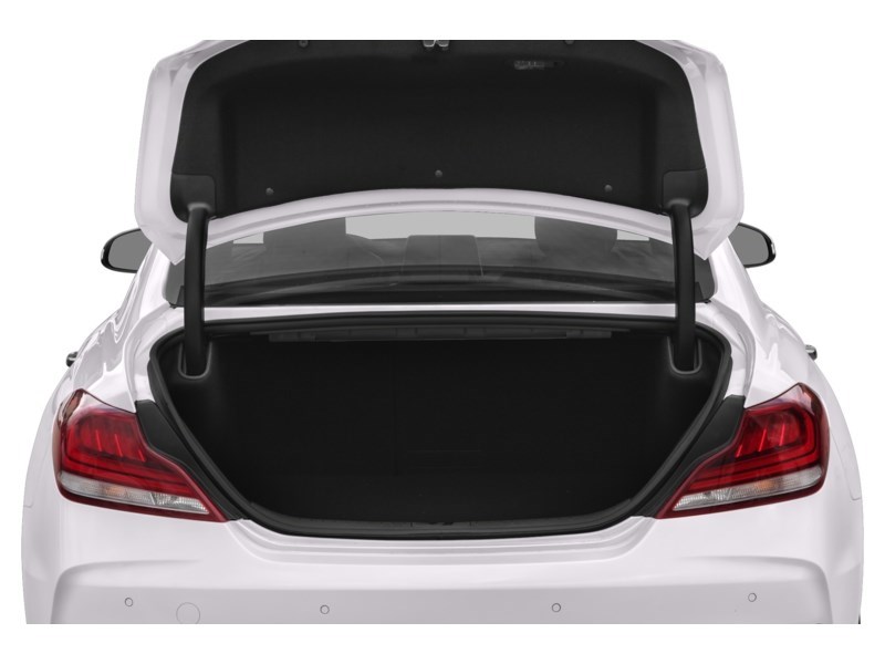 2021 Genesis G70 2.0T Elite AWD Exterior Shot 4