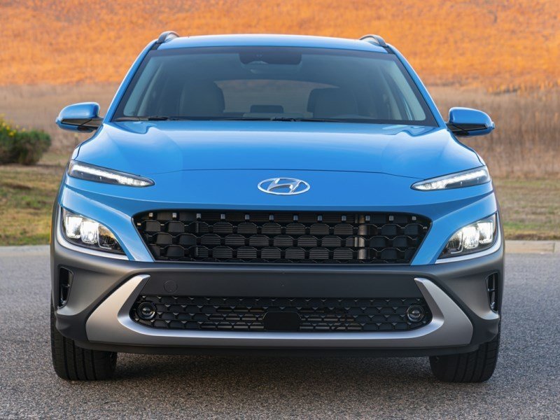 2022 Hyundai Kona 2.0L Essential Value Edition OEM Shot 4