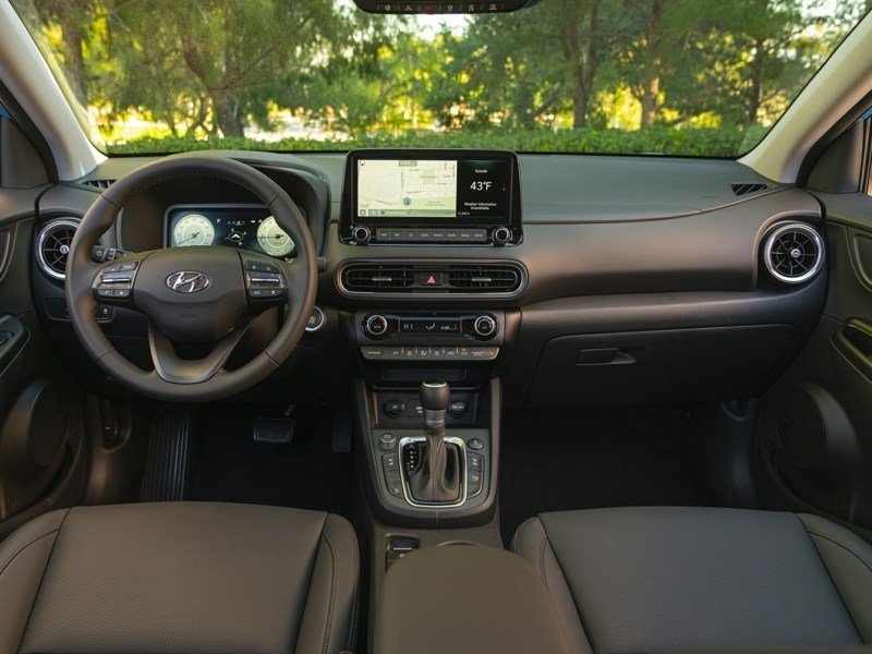 2022 Hyundai Kona 2.0L Essential Value Edition OEM Shot 5