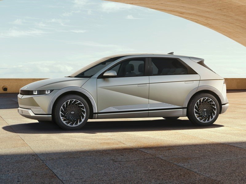 2023 Hyundai IONIQ 5 Preferred Long Range w/Ultimate Package OEM Shot 1