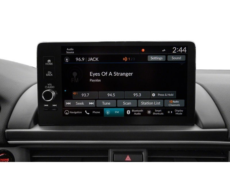 2023 Hyundai Kona 2.0L Essential AWD Interior Shot 3