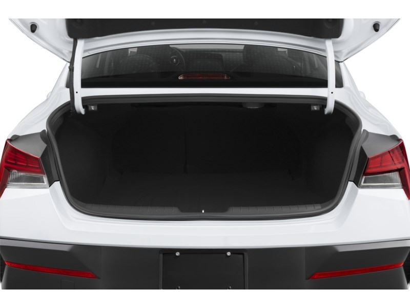 2026 Hyundai Elantra HEV Luxury Sedan Exterior Shot 4