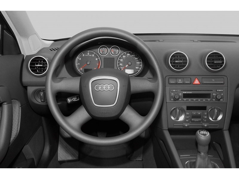 2007 Audi A3 4dr HB Auto S-tronic FrontTrak Interior Shot 3
