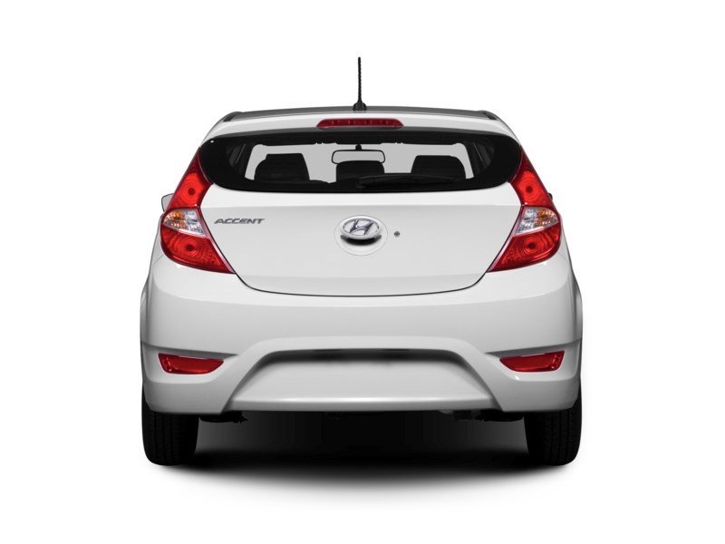 2013 Hyundai Accent 5dr HB Auto GL Exterior Shot 8