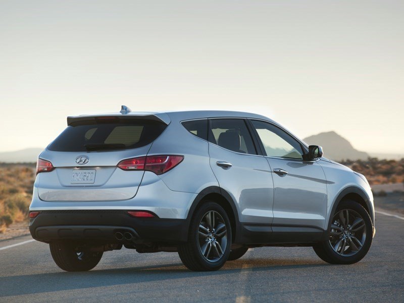 2016 Hyundai Santa Fe Sport 2.4 Premium OEM Shot 3