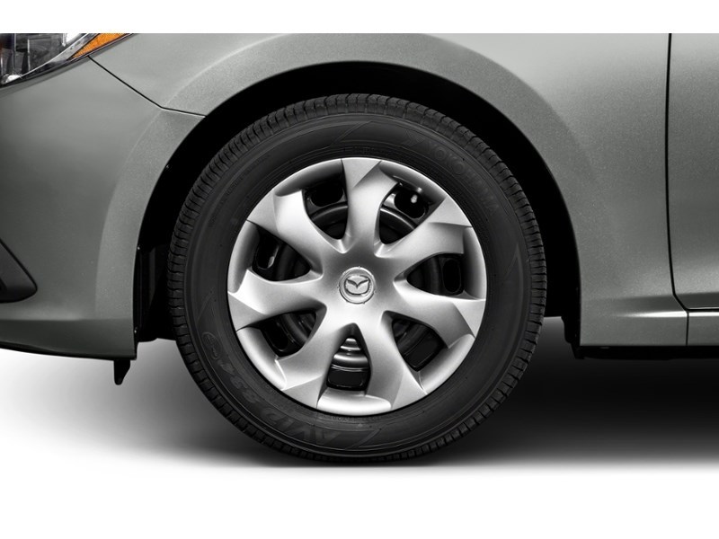 2014 Mazda Mazda3 Sport 4dr HB Sport Man GS-SKY Exterior Shot 5