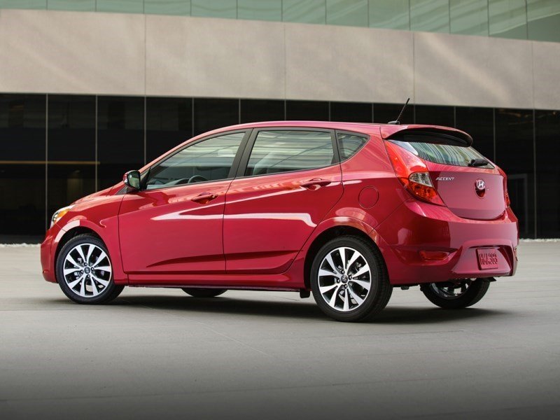 2017 Hyundai Accent L (M6) OEM Shot 2