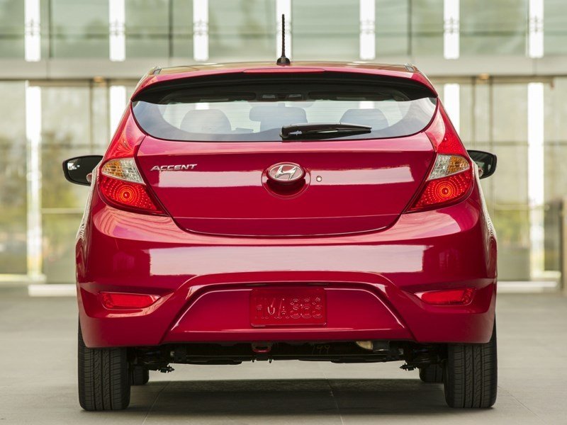2017 Hyundai Accent L (M6) OEM Shot 5