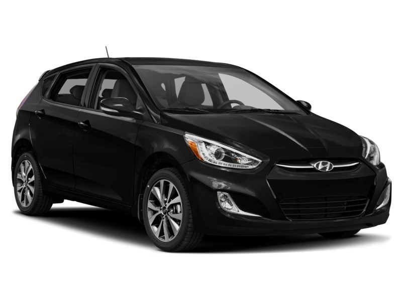 2016 Hyundai Accent 5dr HB Auto GLS Exterior Shot 9