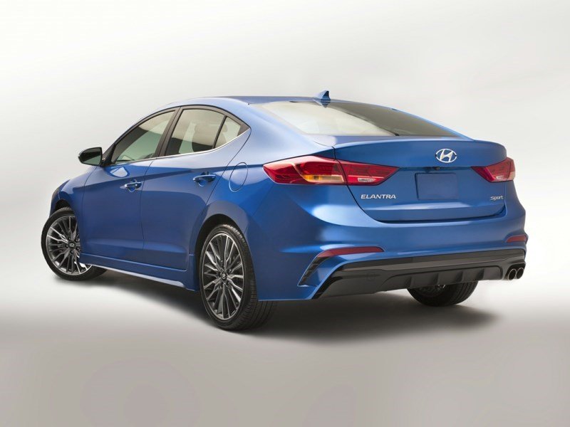 2017 Hyundai Elantra L (M6) OEM Shot 2