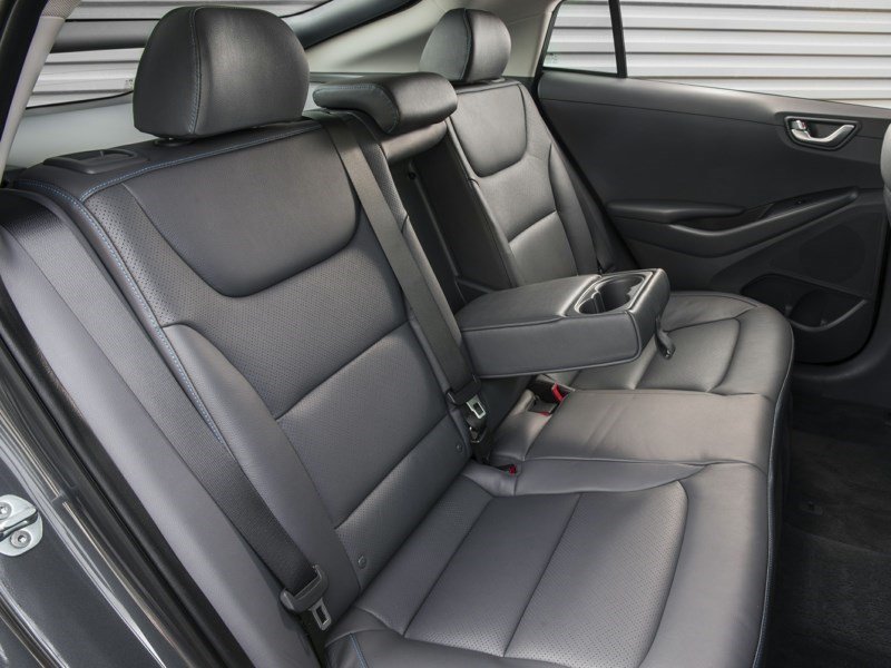 2019 Hyundai Ioniq Hybrid Essential OEM Shot 5