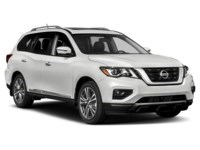 2017 Nissan Pathfinder 4WD 4dr Platinum Exterior Shot 9