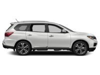 2017 Nissan Pathfinder 4WD 4dr Platinum Exterior Shot 11
