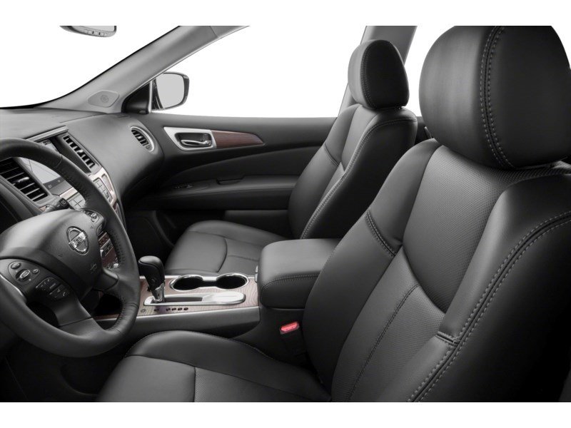 2017 Nissan Pathfinder 4WD 4dr Platinum Interior Shot 4