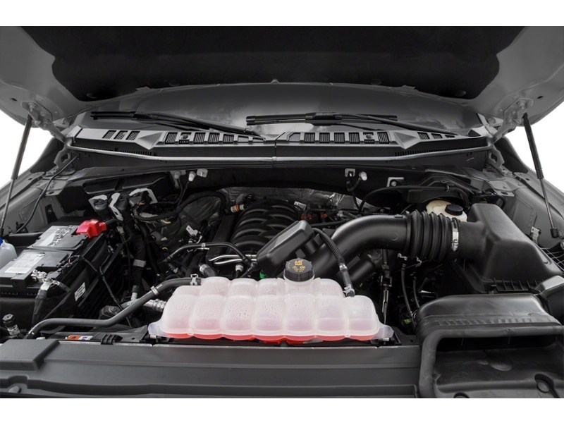 2018 Ford F-150 XL 4WD SuperCrew 5.5' Box Exterior Shot 3