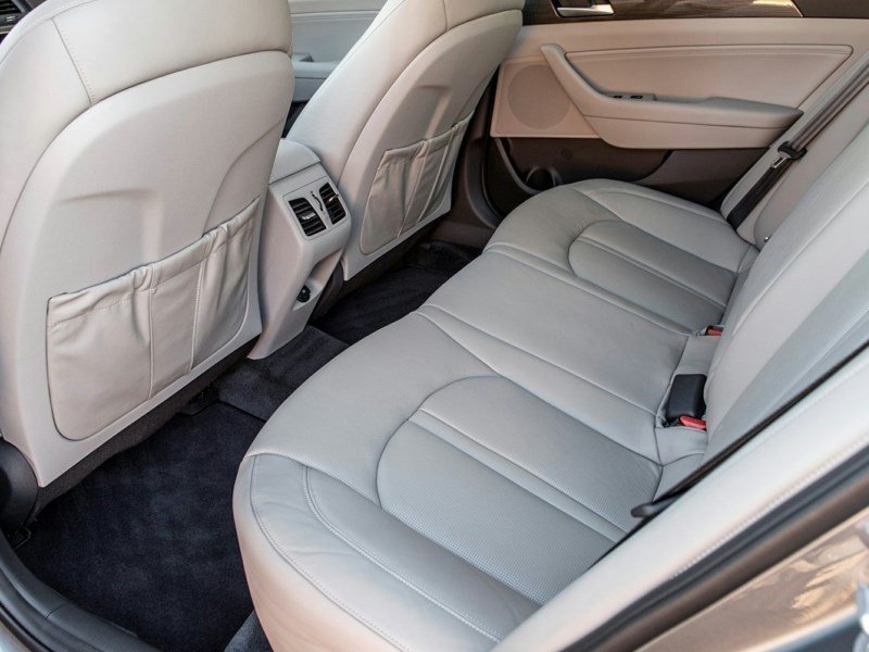 2018 Hyundai Sonata GL OEM Shot 6