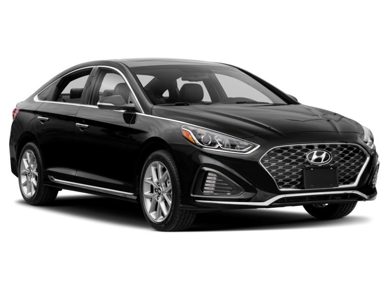 2018 Hyundai Sonata 2.4L Sport Exterior Shot 9