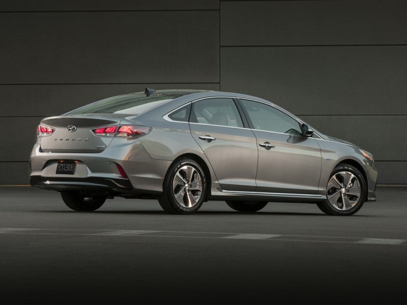 2019 Hyundai Sonata Hybrid Preferred OEM Shot 3