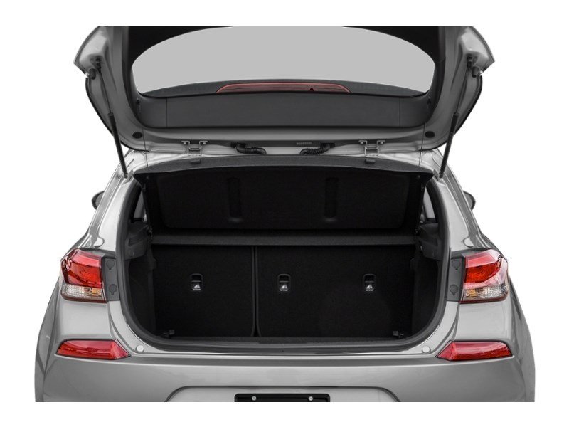 2018 Hyundai Elantra GT GL SE Auto Exterior Shot 4