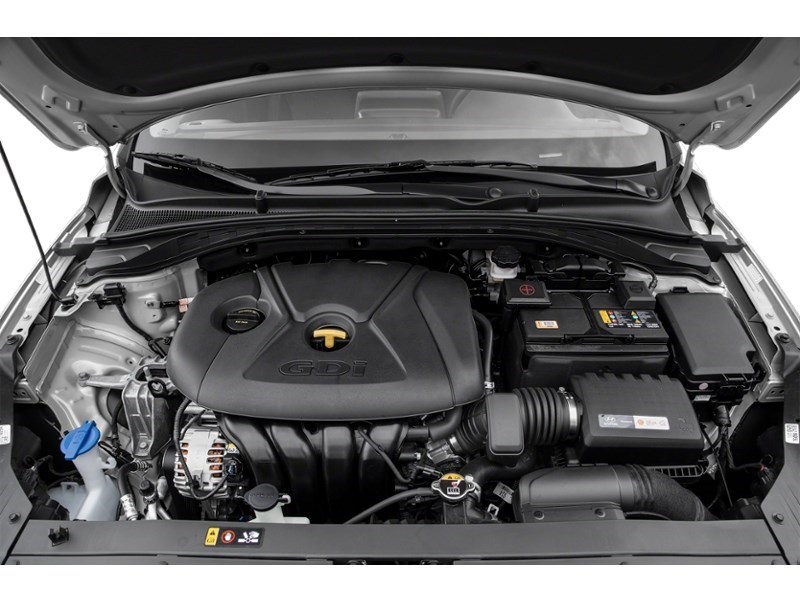 2019 Hyundai Elantra GT Preferred Auto Exterior Shot 3