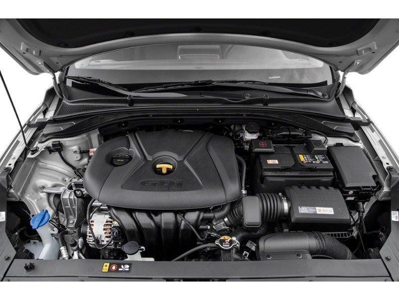 2018 Hyundai Elantra GT GL Auto Exterior Shot 3