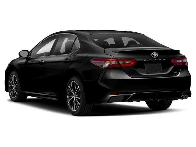 2019 Toyota Camry SE Auto Exterior Shot 10