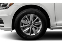 2018 Volkswagen Golf Comfortline 5-door Manual Exterior Shot 5