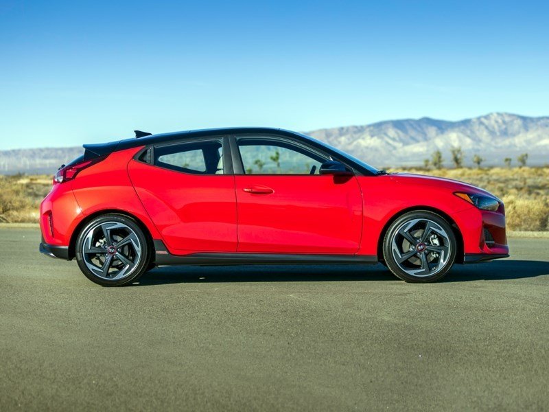 2020 Hyundai Veloster Preferred OEM Shot 3