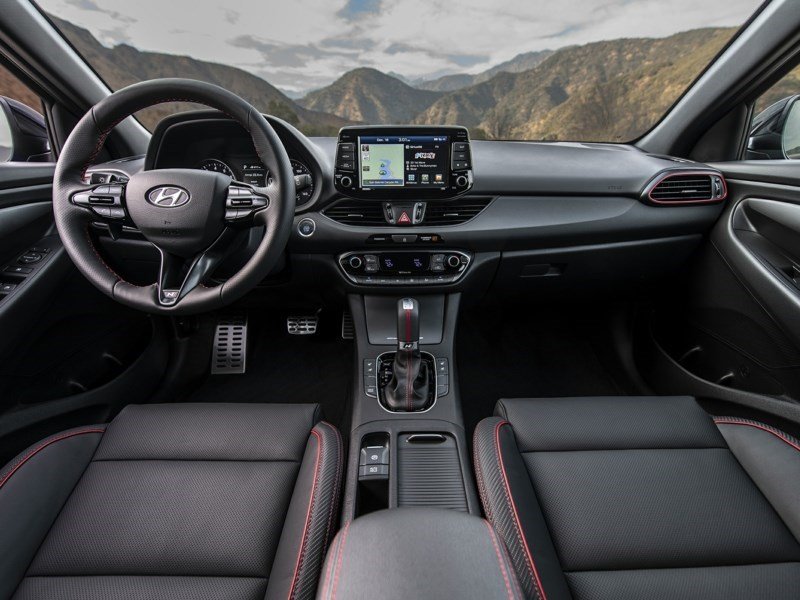 2020 Hyundai Elantra GT Luxury OEM Shot 5
