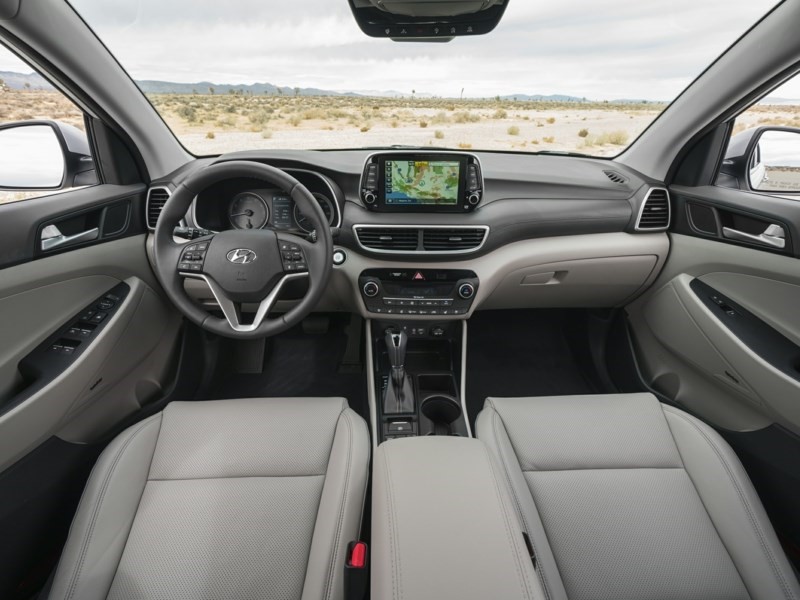 2019 Hyundai Tucson Essential OEM Shot 4