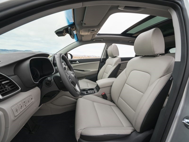 2020 Hyundai Tucson Essential OEM Shot 5