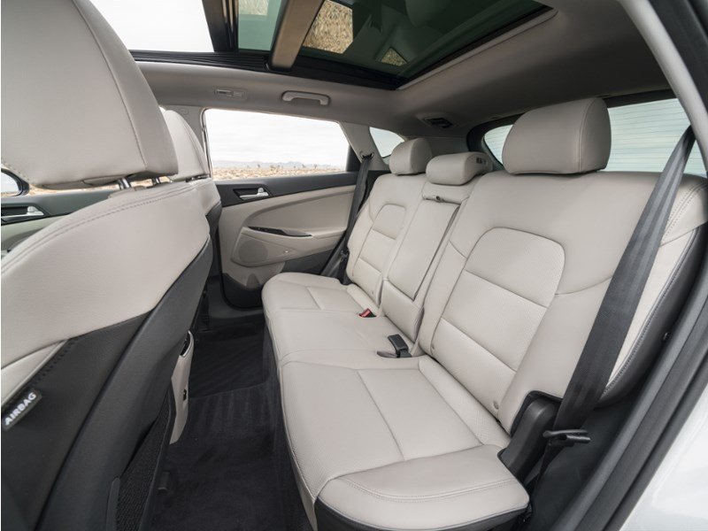 2019 Hyundai Tucson Essential w/Safety Package OEM Shot 6