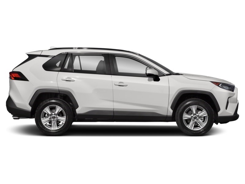 2021 Toyota RAV4 XLE AWD Exterior Shot 10
