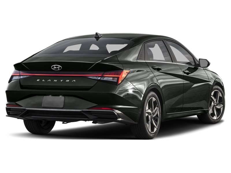 2023 Hyundai Elantra Luxury IVT Exterior Shot 2