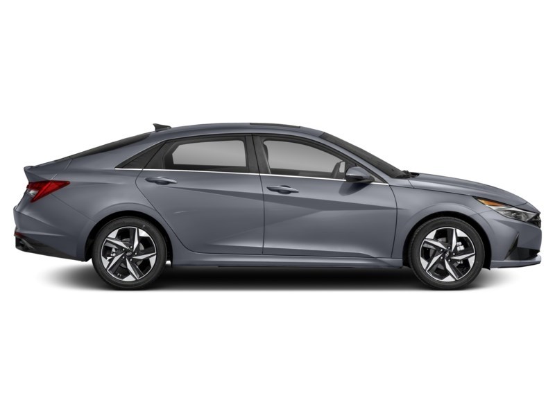 2023 Hyundai Elantra Luxury IVT Exterior Shot 10