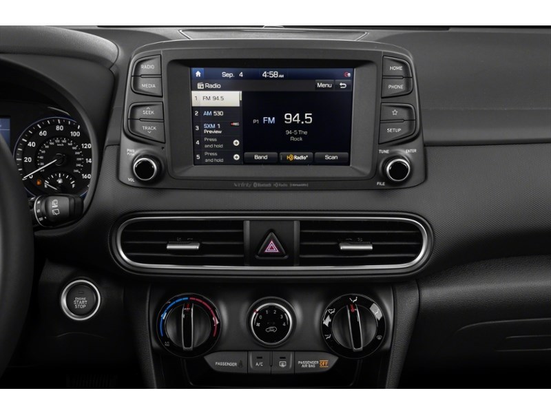 2021 Hyundai Kona 2.0L Preferred FWD Interior Shot 2