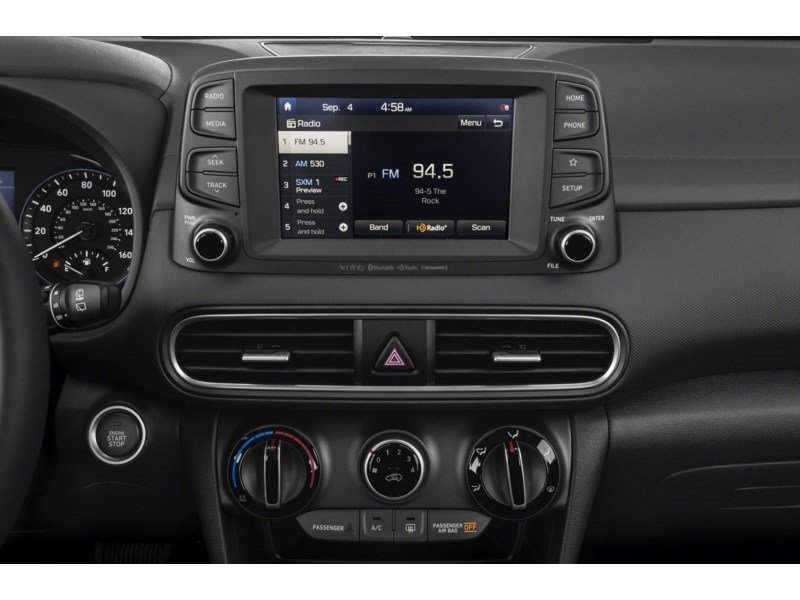 2021 Hyundai Kona 2.0L Preferred AWD Interior Shot 3