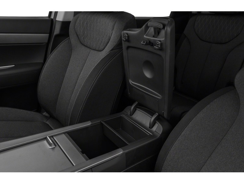 2021 Hyundai Palisade Essential 8-Passenger FWD Interior Shot 7
