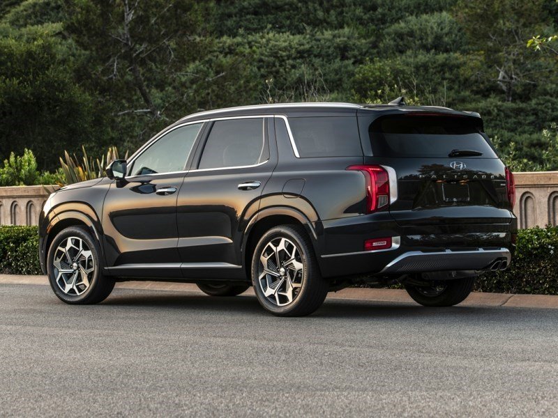 2021 Hyundai Palisade Luxury 7 Passenger OEM Shot 3