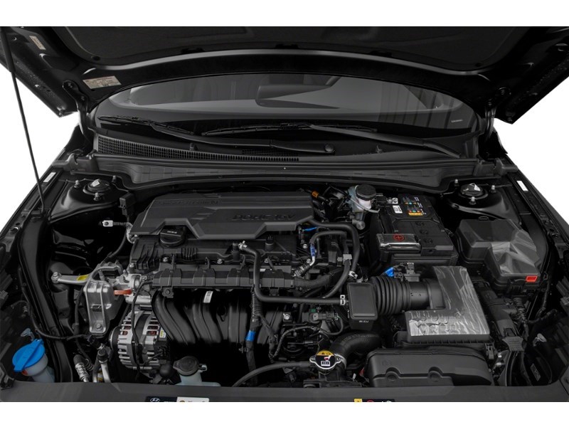 2022 Hyundai Elantra Essential Manual Exterior Shot 3