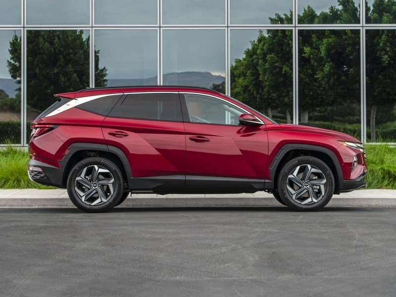 2022 Hyundai Tucson Preferred OEM Shot 3