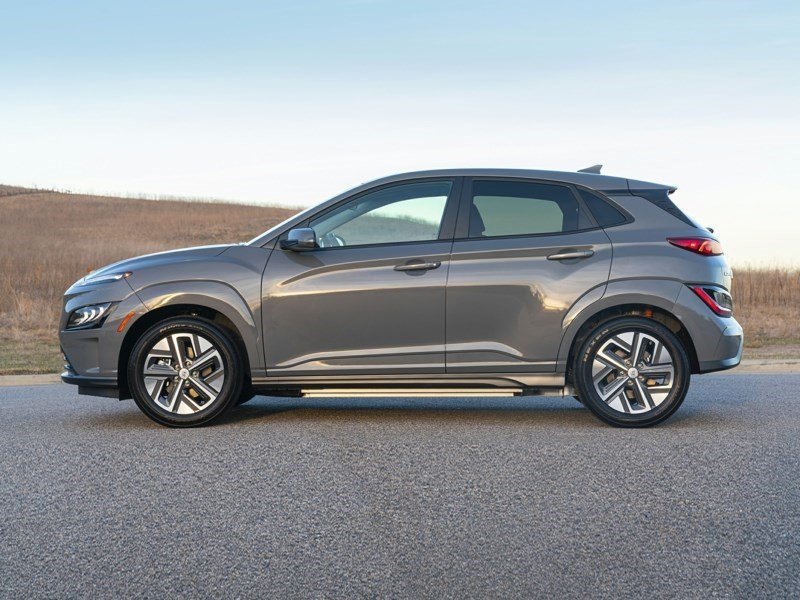 2022 Hyundai Kona Electric Preferred OEM Shot 3