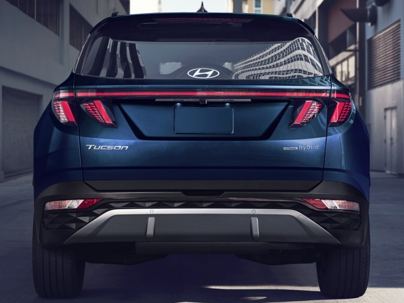 2024 Hyundai Tucson Hybrid Ultimate OEM Shot 3