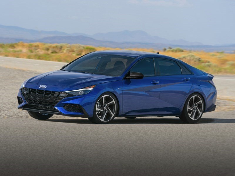 2023 Hyundai Elantra Essential OEM Shot 1