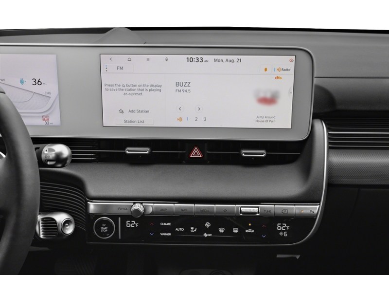 2023 Hyundai IONIQ 5 Preferred AWD Long Range w/Ultimate Pkg Interior Shot 2