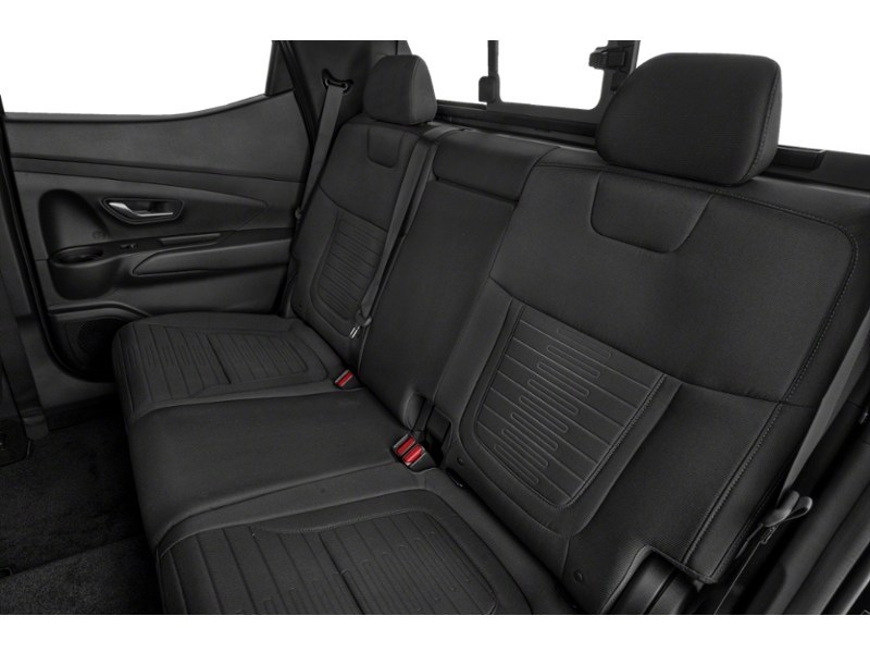 2023 Hyundai Santa Cruz Ultimate AWD w/Colour Pkg Interior Shot 5