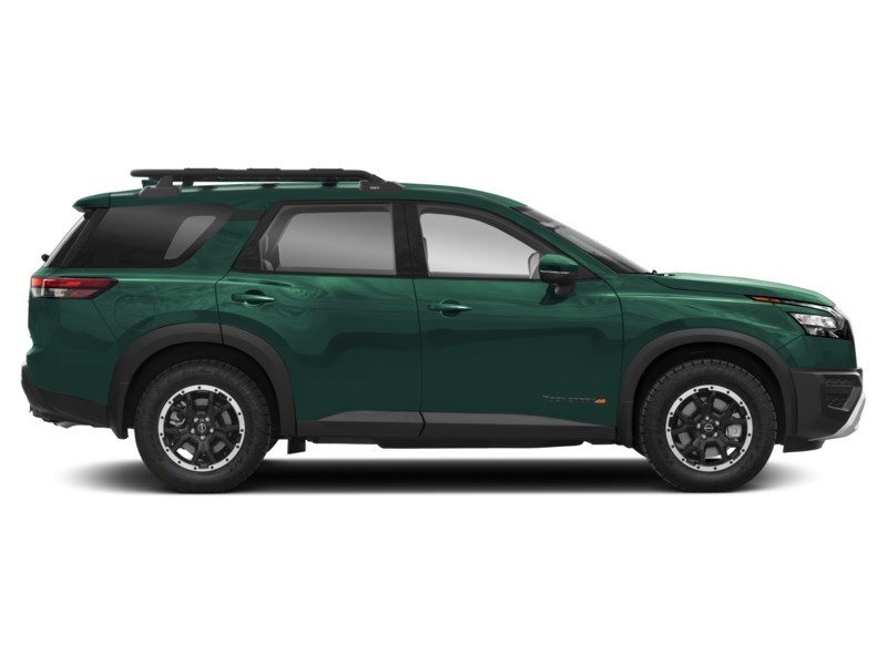 2024 Nissan Pathfinder Rock Creek 4WD Exterior Shot 10