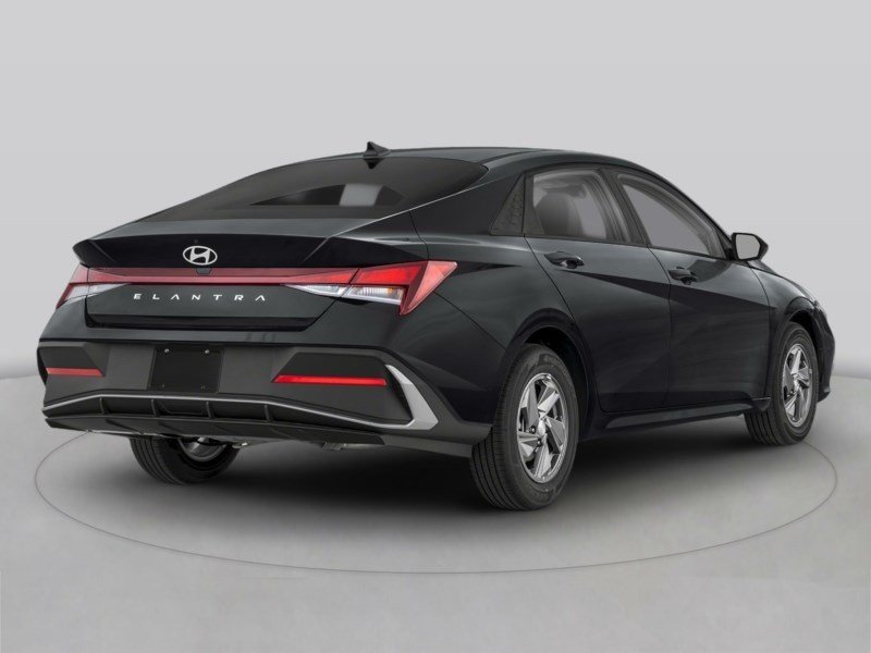 2024 Hyundai Elantra Essential OEM Shot 3