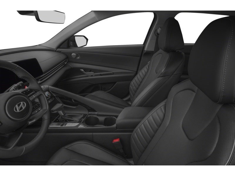 2025 Hyundai Elantra Luxury IVT Interior Shot 4