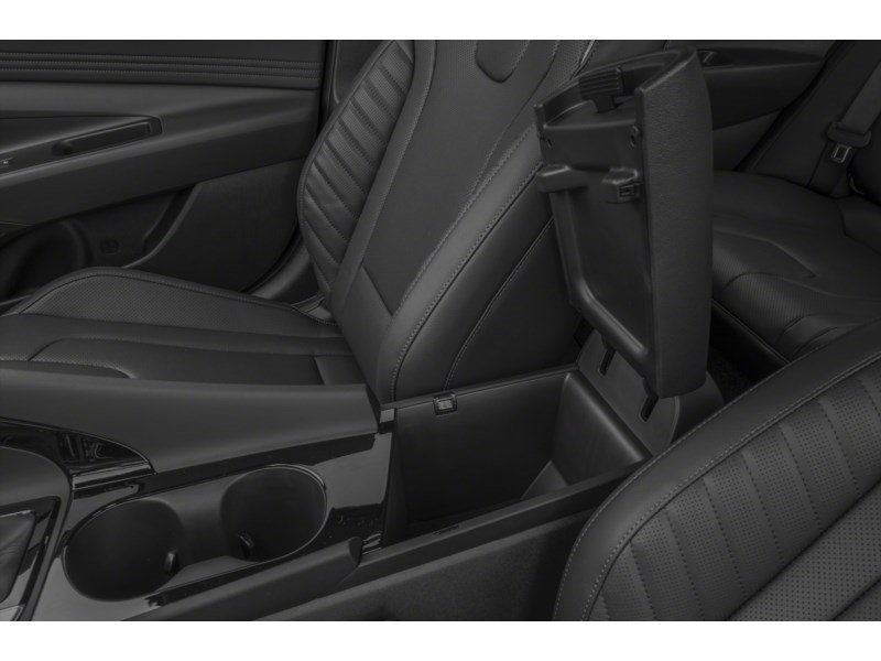 2025 Hyundai Elantra Luxury IVT Interior Shot 7